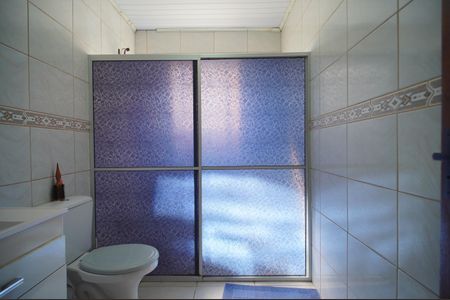 Casa à venda com 180m², 3 quartos e 1 vagaBanheiro 2