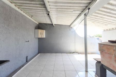 Casa para alugar com 200m², 2 quartos e sem vagaÁrea de Serviço - Sacada