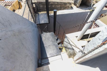 Casa para alugar com 200m², 2 quartos e sem vagaÁrea de Serviço - Sacada