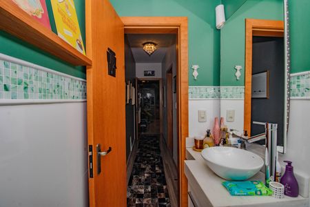 Apartamento à venda com 170m², 3 quartos e 2 vagas Apartamento à venda com 170m², 3 quartos e 2 vagasBanheiro Social