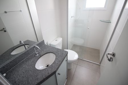 Apartamento para alugar com 75m², 3 quartos e 2 vagasBanheiro