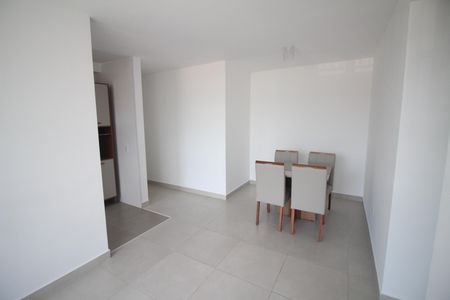 Apartamento para alugar com 75m², 3 quartos e 2 vagasSala