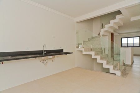 Cozinha de casa à venda com 2 quartos, 130m² em Vila Carolina, São Paulo