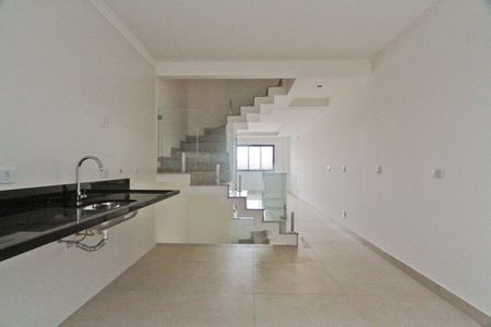 Cozinha de casa à venda com 2 quartos, 130m² em Vila Carolina, São Paulo