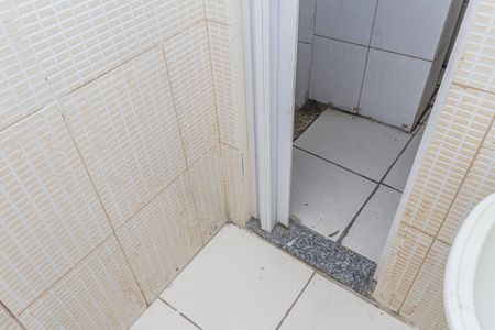Casa para alugar com 48m², 1 quarto e sem vaga Casa para alugar com 48m², 1 quarto e sem vagaBanheiro