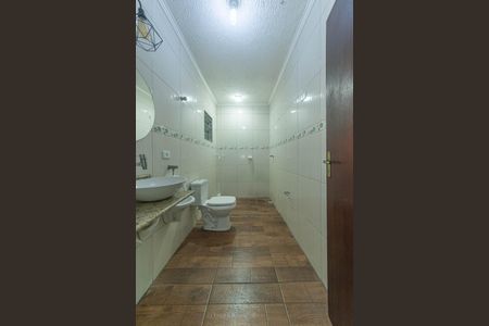 Banheiro de casa para alugar com 1 quarto, 120m² em Capão Redondo, São Paulo