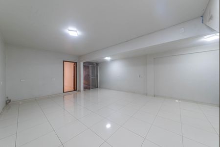Sala de casa para alugar com 1 quarto, 120m² em Capão Redondo, São Paulo