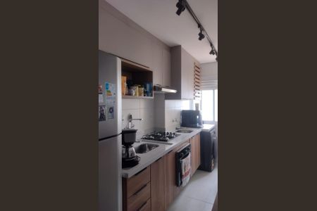 Cozinha de apartamento para alugar com 2 quartos, 57m² em Parada Inglesa, São Paulo