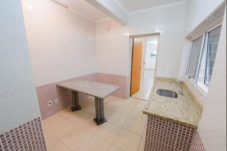 Apartamento para alugar com 80m², 2 quartos e 1 vagaCozinha