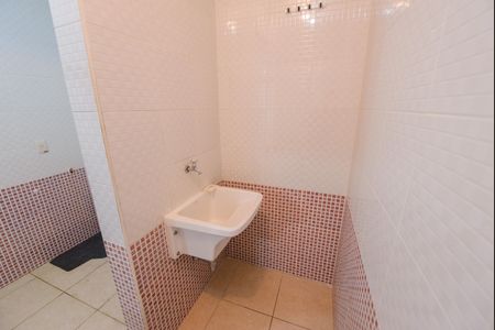 Apartamento para alugar com 80m², 2 quartos e 1 vagaÁrea de Serviço