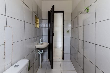 Banheiro de casa para alugar com 1 quarto, 40m² em Chácara Vista Alegre, Cotia