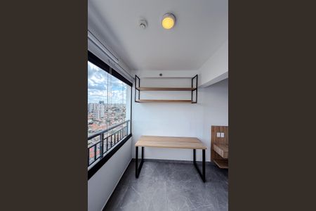 Studio para alugar com 32m², 1 quarto e sem vagaVaranda