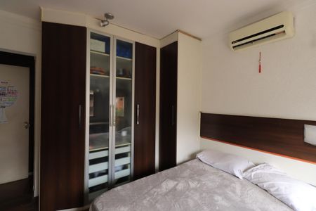 Casa de condomínio para alugar com 450m², 4 quartos e 6 vagasQuarto 2 - Suíte