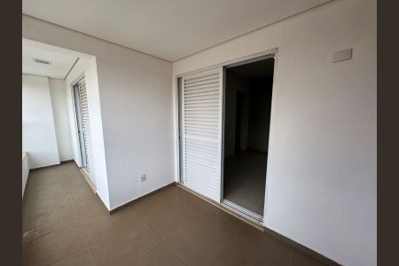 Apartamento para alugar com 190m², 4 quartos e 3 vagasVaranda