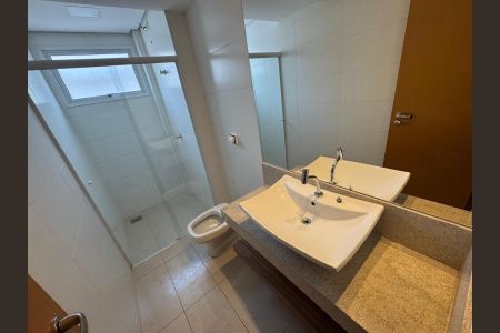 Apartamento para alugar com 190m², 4 quartos e 3 vagasBanheiro 2