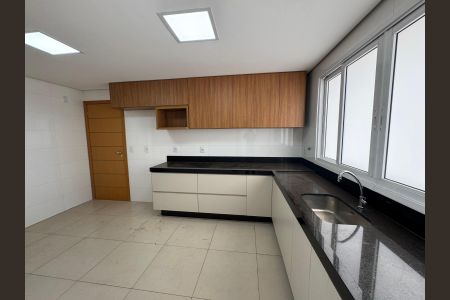 Apartamento para alugar com 190m², 4 quartos e 3 vagasCozinha