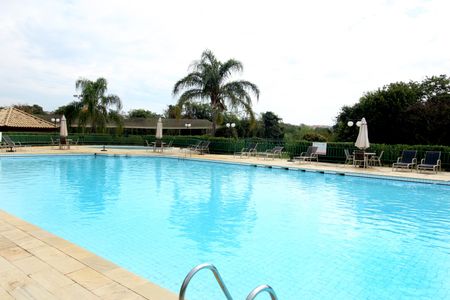 Casa de condomínio para alugar com 260m², 3 quartos e 4 vagasÁrea comum - Piscina