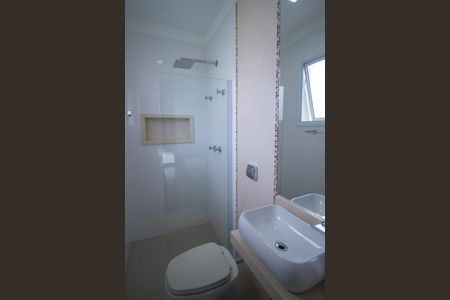 Casa de condomínio para alugar com 260m², 3 quartos e 4 vagasBanheiro da Suíte 3