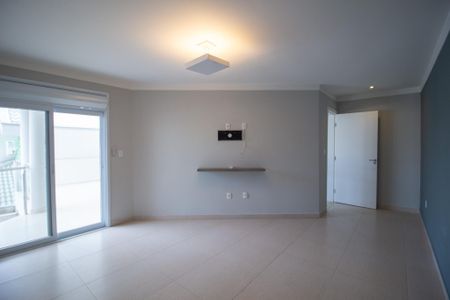 Casa de condomínio para alugar com 260m², 3 quartos e 4 vagasSuite 2