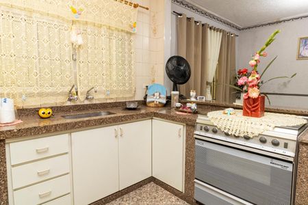 Casa à venda com 406m², 3 quartos e 2 vagas Casa à venda com 406m², 3 quartos e 2 vagasCozinha