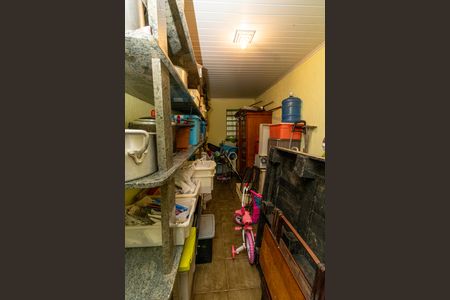 Casa à venda com 406m², 3 quartos e 2 vagas Casa à venda com 406m², 3 quartos e 2 vagasQuarto de Serviço