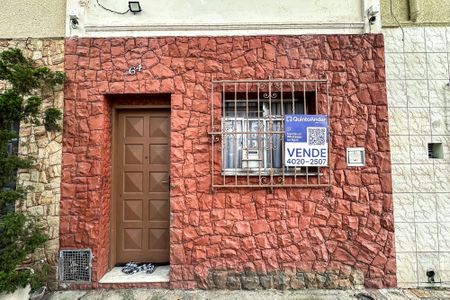 Casa à venda com 64m², 3 quartos e sem vagaEntrada