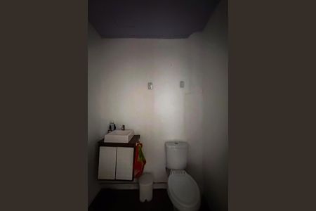 Casa à venda com 64m², 3 quartos e sem vagaLavabo