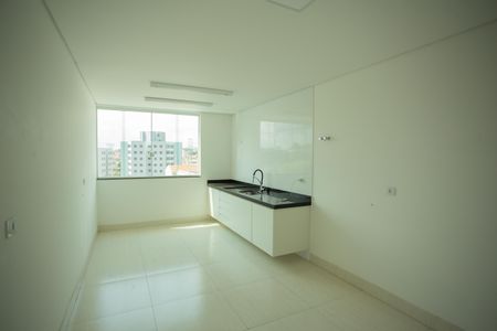 Casa para alugar com 170m², 3 quartos e 4 vagas Casa para alugar com 170m², 3 quartos e 4 vagasCOZINHA