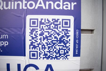 Casa para alugar com 170m², 3 quartos e 4 vagas Casa para alugar com 170m², 3 quartos e 4 vagasPLAQUINHA