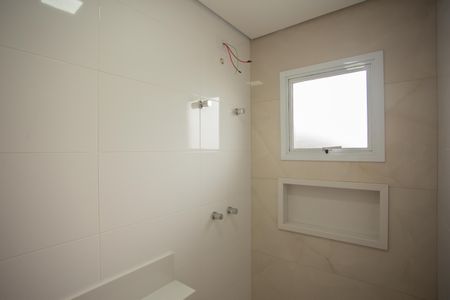 Casa para alugar com 170m², 3 quartos e 4 vagas Casa para alugar com 170m², 3 quartos e 4 vagasBANHEIRO DA SUÍTE 1