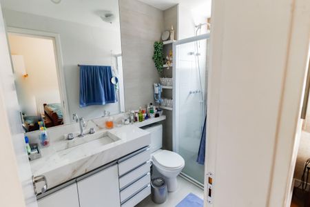 Apartamento à venda com 163m², 3 quartos e 3 vagasBanheiro da Suíte 1