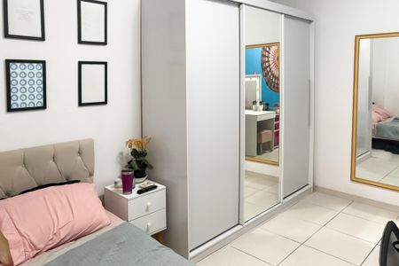 Apartamento à venda com 114m², 2 quartos e 1 vaga Apartamento à venda com 114m², 2 quartos e 1 vagaQuarto 2