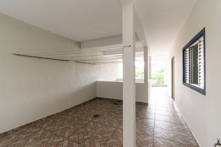 Casa para alugar com 150m², 2 quartos e 1 vagaQuintal