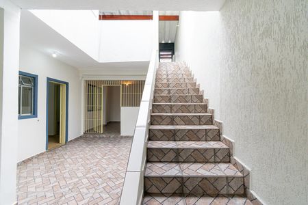 Casa para alugar com 150m², 2 quartos e 1 vagaEntrada