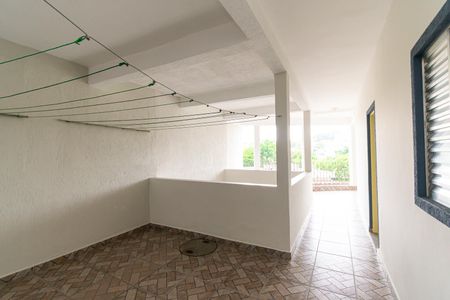 Casa para alugar com 150m², 2 quartos e 1 vagaQuintal