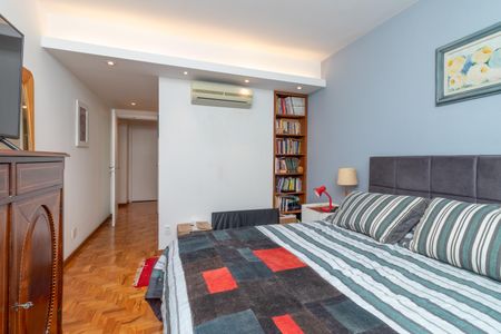 Apartamento à venda com 100m², 2 quartos e 1 vagaSuíte 1