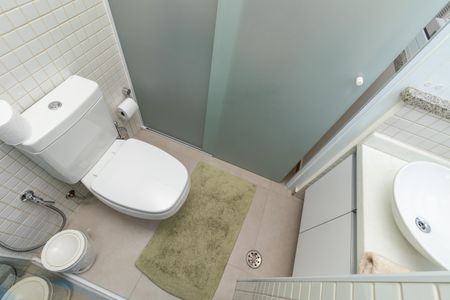 Apartamento à venda com 100m², 2 quartos e 1 vagaBanheiro da Suíte 2