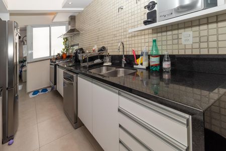Apartamento à venda com 100m², 2 quartos e 1 vagaCozinha