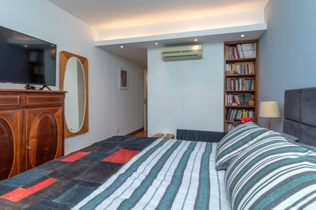 Apartamento à venda com 100m², 2 quartos e 1 vagaSuíte 1