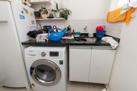 Apartamento à venda com 100m², 2 quartos e 1 vagaÁrea de Serviço