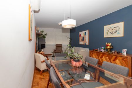 Apartamento à venda com 100m², 2 quartos e 1 vagaSala