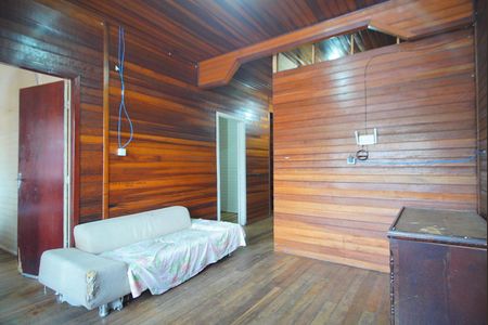 Sala de casa para alugar com 4 quartos, 130m² em Bom Jesus, Porto Alegre
