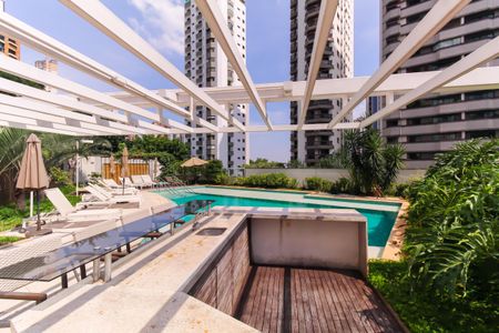 Apartamento para alugar com 50m², 1 quarto e 1 vagaÁrea comum - Piscina