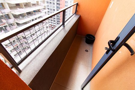 Apartamento para alugar com 27m², 1 quarto e sem vaga Apartamento para alugar com 27m², 1 quarto e sem vagaVaranda
