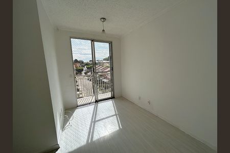 Sala de apartamento para alugar com 3 quartos, 45m² em Pavuna, Nilópolis