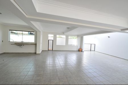 Casa para alugar com 450m², 3 quartos e 10 vagasSalão de festas