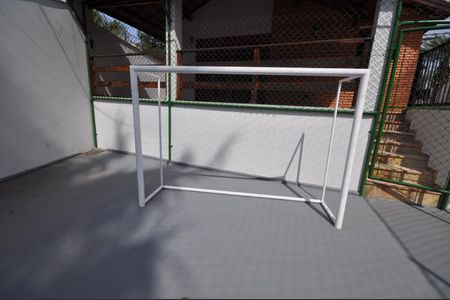 Casa para alugar com 450m², 3 quartos e 10 vagasQuadra Esportiva