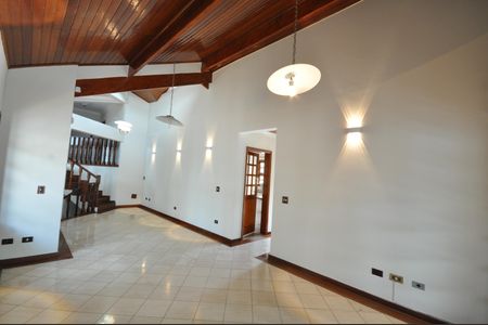 Sala de casa para alugar com 3 quartos, 450m² em Tremembé, São Paulo