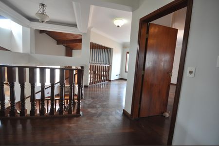 Casa para alugar com 450m², 3 quartos e 10 vagasHall de circulação