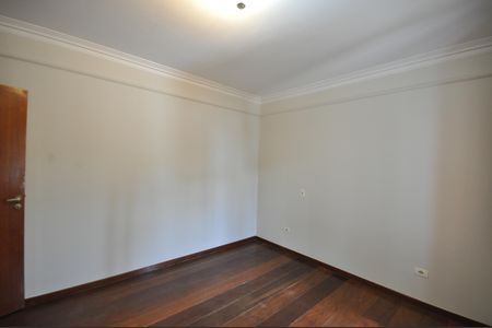 Casa para alugar com 450m², 3 quartos e 10 vagasSuíte 3